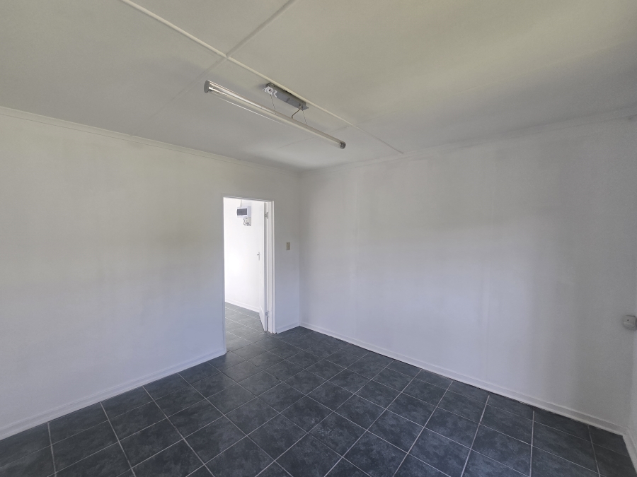 To Let Commercial Property for Rent in Port Alfred Eastern Cape